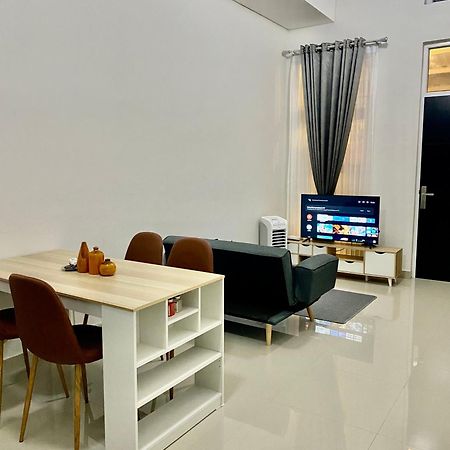 Villa Ku Villa Mu 三宝垄 外观 照片